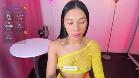 Snapshot of dayanna_tecca chatting on December 24, 2024, 11:00 pm I am Dayanna  tecca online show from December 24, 2024, 11:00 pm