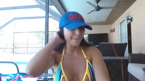 Dazey online show from March 8, 2025, 7:42 pm