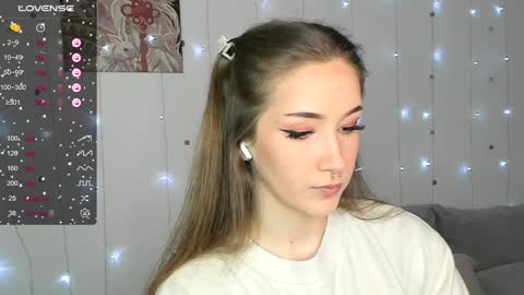 Snapshot of dazy_88 chatting on January 6, 2025, 2:37 am Dazy My Fansly online show from January 6, 2025, 2:37 am