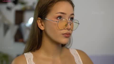 Dazy    My Fansly  online show from November 9, 2025, 2:32 am