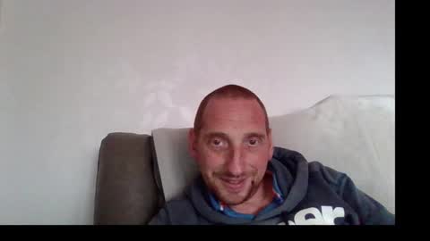 Snapshot of dazza2574 chatting on September 14, 2025, 1:54 pm dazza2574 online show from September 14, 2025, 1:54 pm