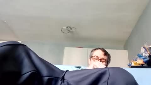 Snapshot of dazzill chatting on January 30, 2025, 12:06 pm Dazzill online show from January 30, 2025, 12:06 pm