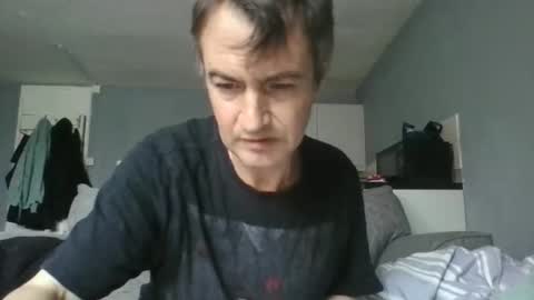 Snapshot of dazzill chatting on October 27, 2025, 2:43 pm Dazzill online show from October 27, 2025, 2:43 pm