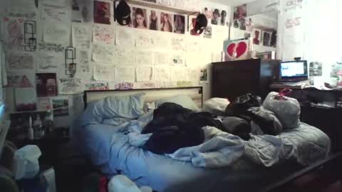 dbeamon92 online show from February 9, 2026, 12:09 pm