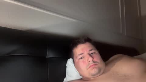 Snapshot of dbyd chatting on November 17, 2025, 10:37 pm dbyd online show from November 17, 2025, 10:37 pm