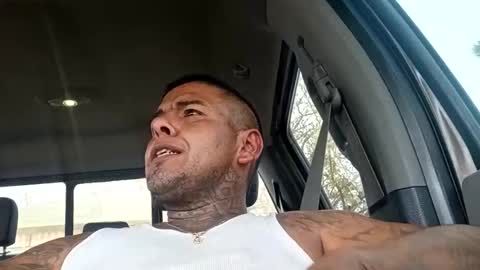 ddkjosh online show from March 15, 2026, 5:52 pm