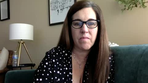 Snapshot of ddmolly chatting on January 6, 2025, 5:16 pm DDMolly online show from January 6, 2025, 5:16 pm