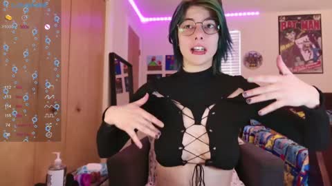 Snapshot of deadratsoup chatting on December 23, 2024, 3:55 pm Rat online show from December 23, 2024, 3:55 pm