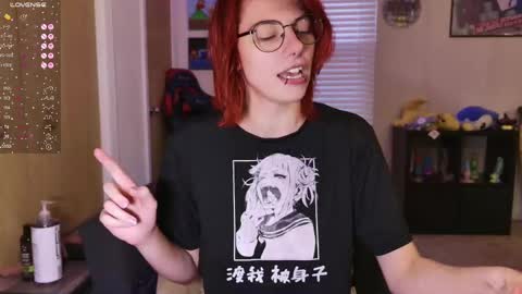 Snapshot of deadratsoup chatting on October 28, 2025, 3:47 pm Rat online show from October 28, 2025, 3:47 pm