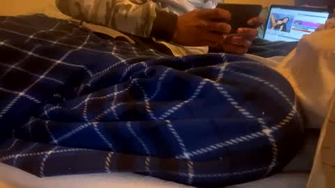 dealwithit805747 online show from January 9, 2025, 2:54 am