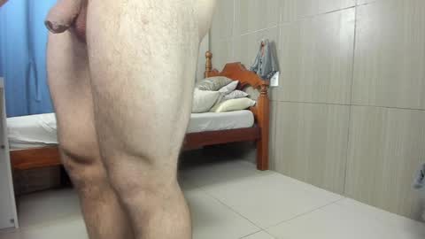 Snapshot of deanlek chatting on January 7, 2025, 11:45 pm Dean online show from January 7, 2025, 11:45 pm