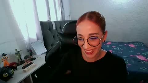 Juliet online show from October 10, 2025, 7:35 pm