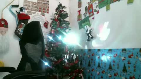 DEBBIE online show from December 18, 2025, 4:13 pm