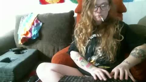 DEBBIE online show from March 1, 2026, 9:17 pm