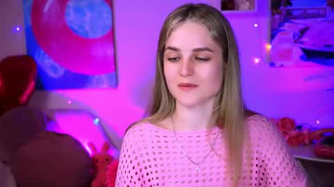 Snapshot of deboralarson chatting on March 5, 2025, 11:27 pm Debora online show from March 5, 2025, 11:27 pm