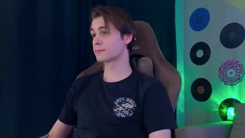 Samuel online show from March 7, 2026, 3:42 pm