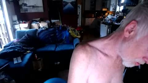 Snapshot of decarabas22 chatting on June 14, 2026, 2:57 am decarabas22 online show from June 14, 2026, 2:57 am