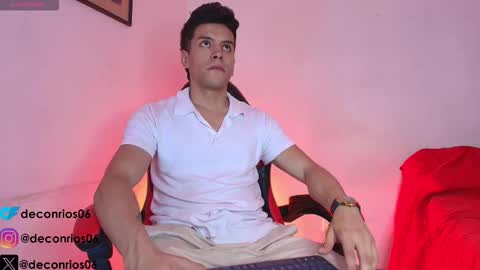 Snapshot of deconrios chatting on March 15, 2026, 1:44 am Santiago online show from March 15, 2026, 1:44 am