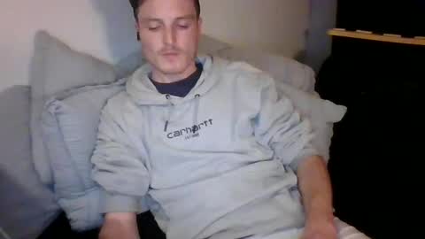 Dee4dayz online show from October 10, 2025, 1:04 am