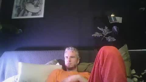 Deen online show from January 3, 2025, 7:50 pm