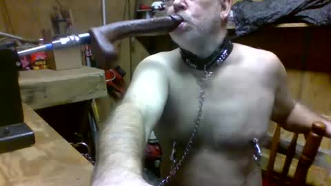 Snapshot of deepthroat227 chatting on March 9, 2025, 11:46 pm Deepthroat My Big Dildos online show from March 9, 2025, 11:46 pm