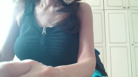 KamiDevi online show from April 12, 2026, 11:59 am