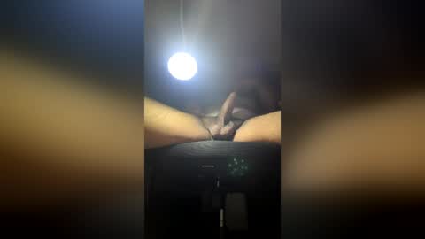 deethebarber25 online show from June 17, 2026, 6:49 am