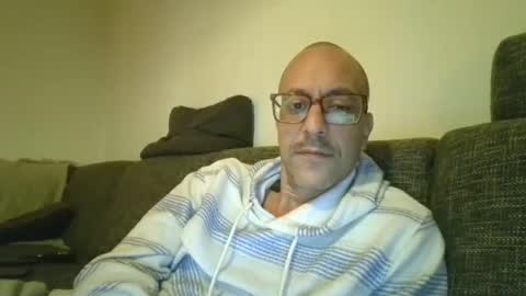 Snapshot of degrandis chatting on October 26, 2025, 4:35 pm Luka Magic online show from October 26, 2025, 4:35 pm