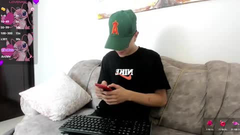 Snapshot of dei_v_48 chatting on March 7, 2025, 6:24 am DEIVY online show from March 7, 2025, 6:24 am