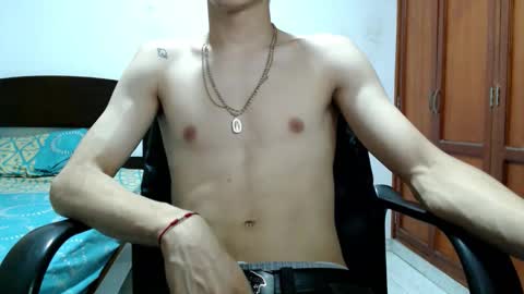 Snapshot of dei_v_48 chatting on September 25, 2025, 7:01 am DEIVY online show from September 25, 2025, 7:01 am