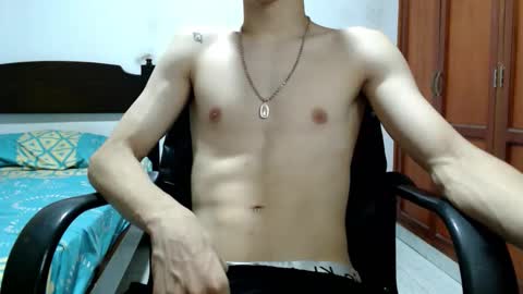 Snapshot of dei_v_48 chatting on September 29, 2025, 7:24 am DEIVY online show from September 29, 2025, 7:24 am