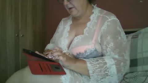 Snapshot of deinar76 chatting on June 2, 2026, 12:40 pm deinar76 online show from June 2, 2026, 12:40 pm
