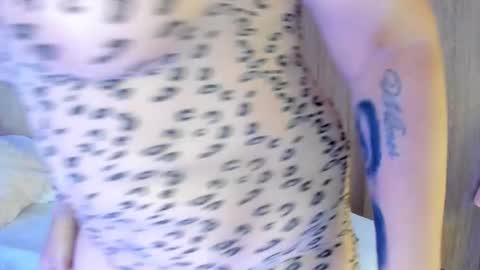 Snapshot of deisy_queen chatting on October 29, 2025, 7:37 pm Ricarda online show from October 29, 2025, 7:37 pm