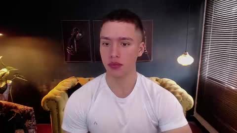 Snapshot of deivid_parker chatting on March 2, 2026, 1:29 pm Deivid online show from March 2, 2026, 1:29 pm