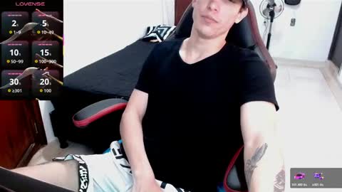 Snapshot of deividcloud36 chatting on June 7, 2026, 8:56 pm Dabi online show from June 7, 2026, 8:56 pm