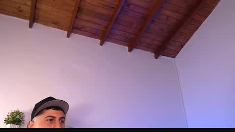  DEIVY  online show from April 18, 2026, 1:09 am