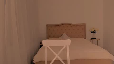 deliadelicious online show from January 27, 2025, 9:44 am