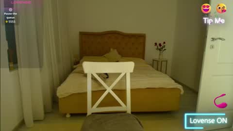 Snapshot of deliadelicious chatting on February 17, 2026, 10:34 am deliadelicious online show from February 17, 2026, 10:34 am