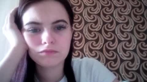 Snapshot of deliciastombaugh chatting on June 17, 2026, 5:54 am Kiki online show from June 17, 2026, 5:54 am
