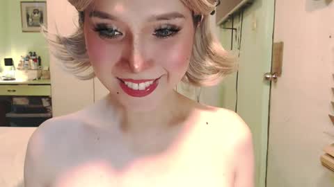 Snapshot of deliciosats chatting on May 10, 2026, 1:44 am Mercedes online show from May 10, 2026, 1:44 am