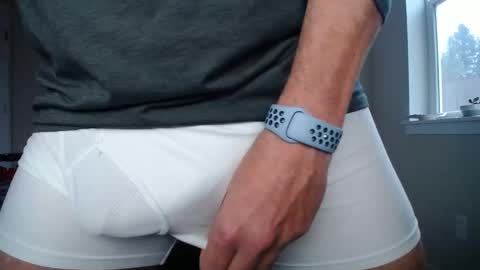 delicioso4u online show from March 6, 2026, 1:24 am