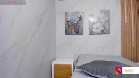 Snapshot of delicious_girl4u_ chatting on January 17, 2025, 1:03 pm Natalia  online show from January 17, 2025, 1:03 pm