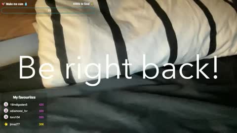 Snapshot of deliciouslyfrench chatting on October 17, 2025, 1:35 pm deliciouslyfrench online show from October 17, 2025, 1:35 pm