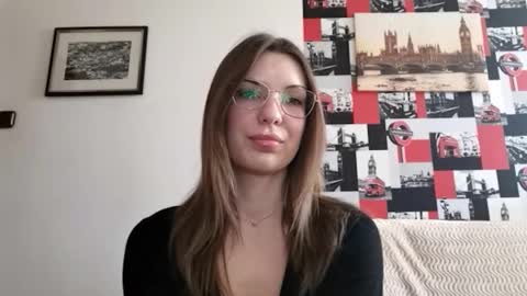 Aurora online show from January 14, 2025, 10:48 am