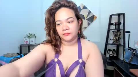 delightfulcurvy online show from January 10, 2025, 2:57 am