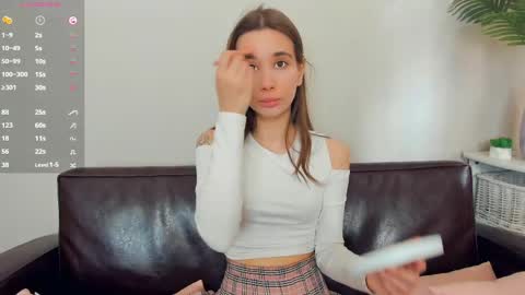 Eliza online show from May 2, 2026, 11:15 am