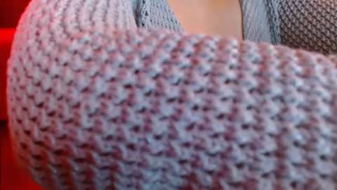 Snapshot of delphine_x chatting on January 26, 2025, 11:39 pm Delphine online show from January 26, 2025, 11:39 pm