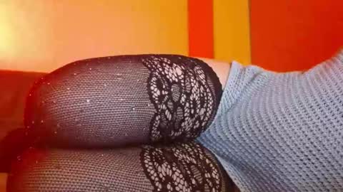 Snapshot of delphine_x chatting on May 5, 2026, 8:06 pm Delphine online show from May 5, 2026, 8:06 pm