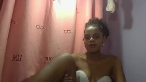 delphine online show from April 7, 2026, 4:07 pm