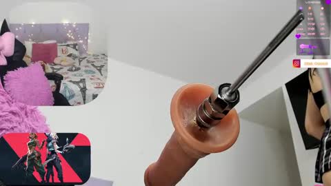 Snapshot of demi_chan chatting on September 28, 2025, 10:09 am demiii online show from September 28, 2025, 10:09 am